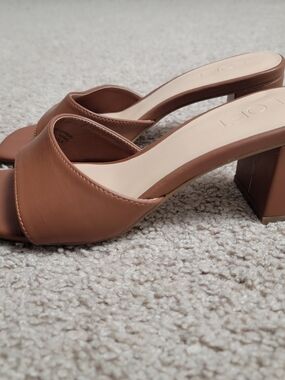LOFT Tan Brown Block Heel Mule Sandals